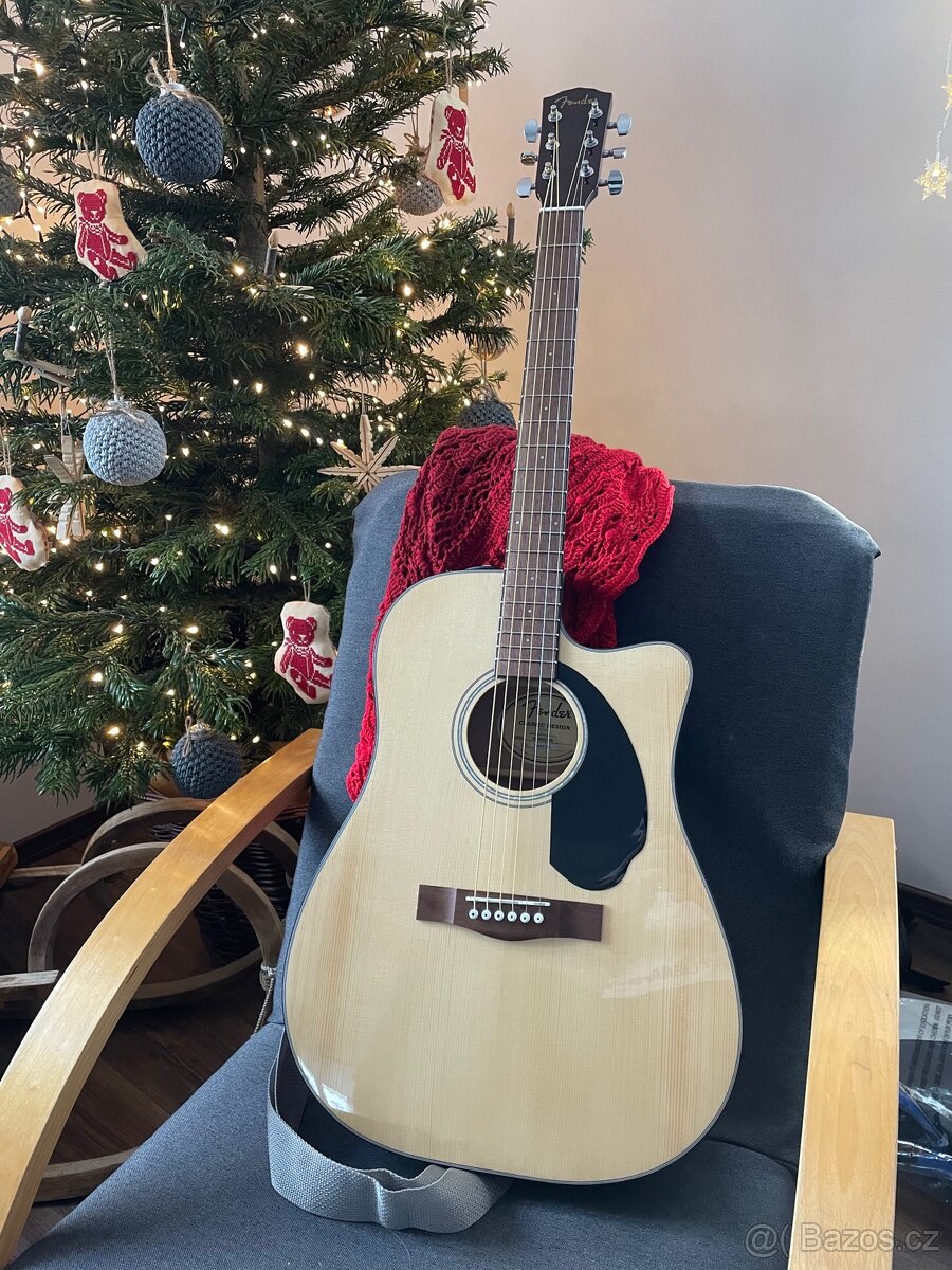 Elektroakustická kytara Fender CD-60SCE WN NAT