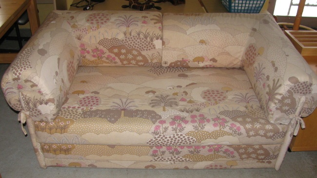 Rozkládací pohovka