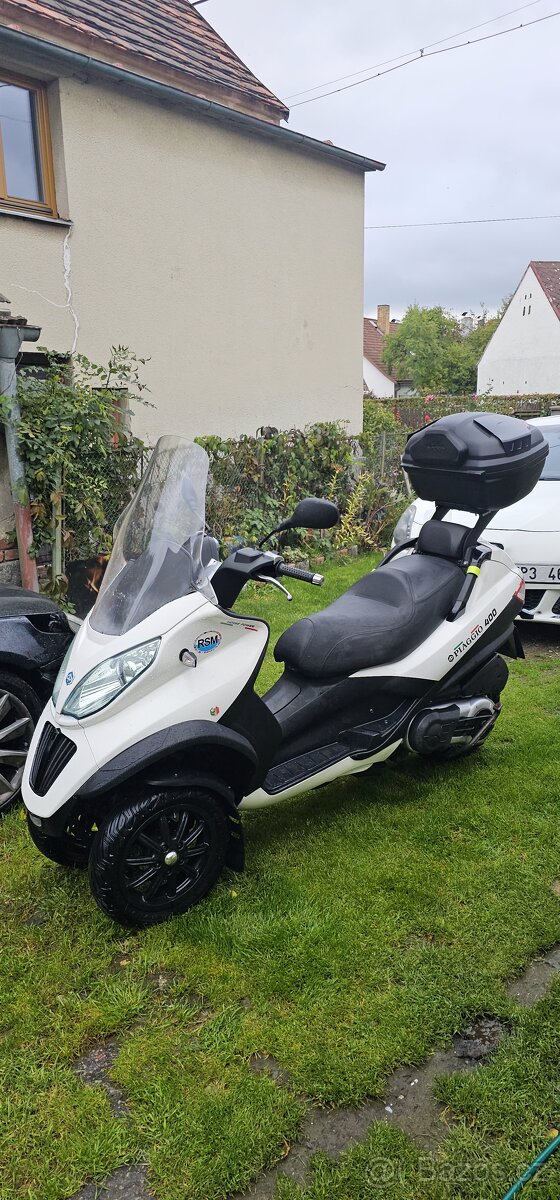 Prodám Piaggio mp3 400 2010