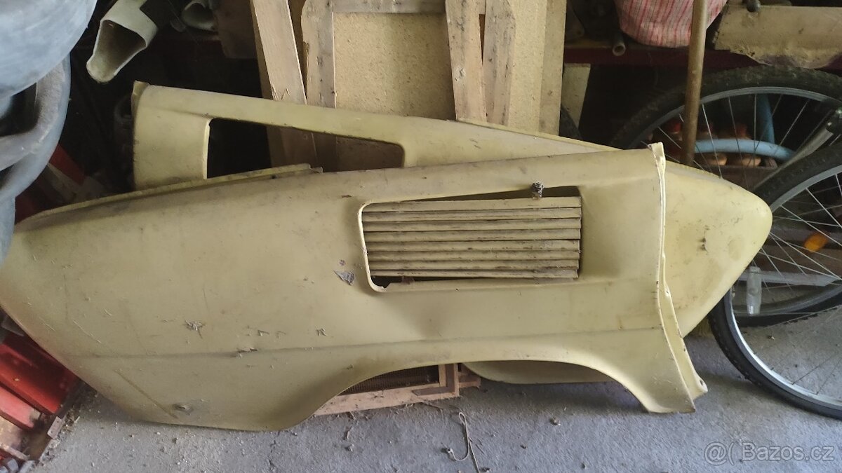 Zadní blatníky Škoda 100 110 MB