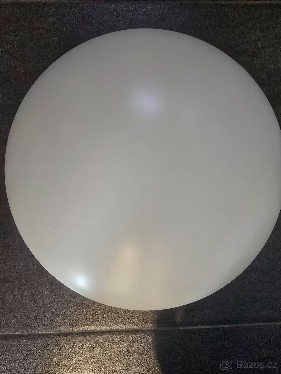 LED stropní světlo