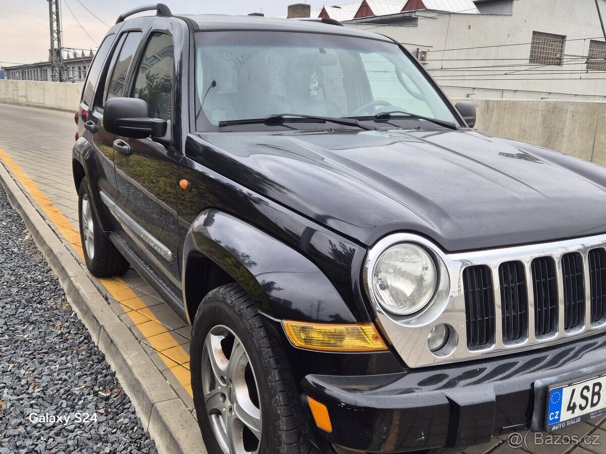 Jeep chyroke 2.8 crd automat