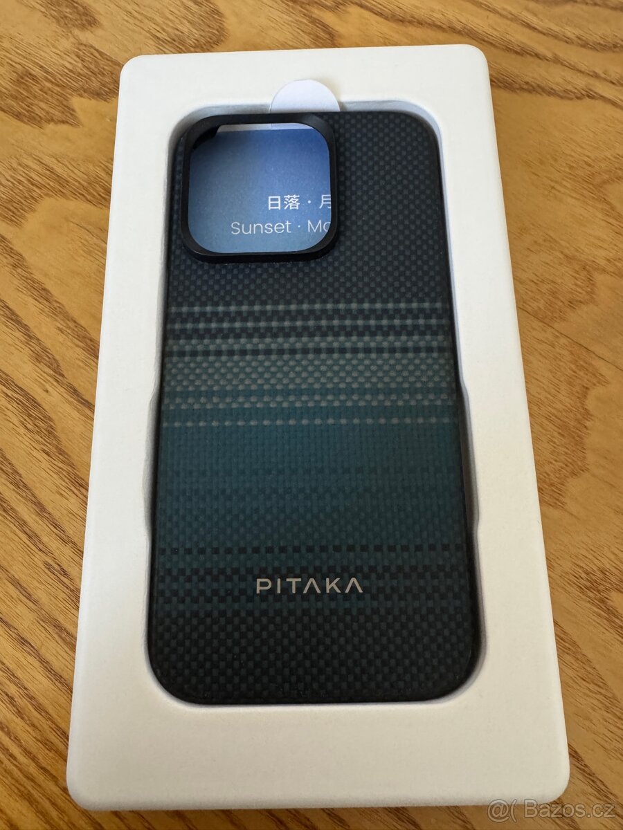 Pitaka MagEZ 5 iPhone 15 Pro