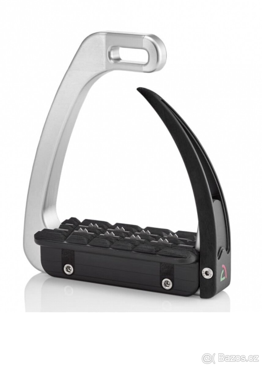 Třmeny Equiline SAFE RIDING S-LIGHT stříbrná