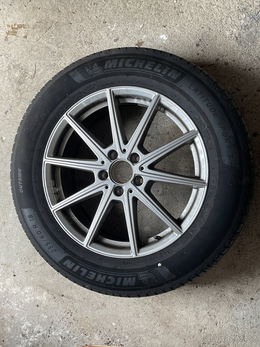 Sada kol Mercedes včetně pneu 235/60 R18