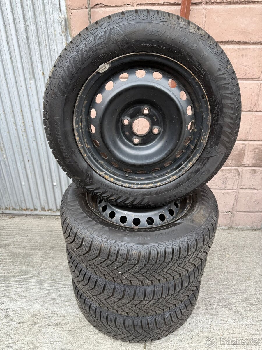 Zimne pneumatiky 185/65 R15 na diskoch 4x100 i20/Rio
