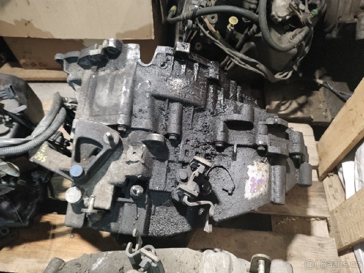 Volvo manual D5 120kw