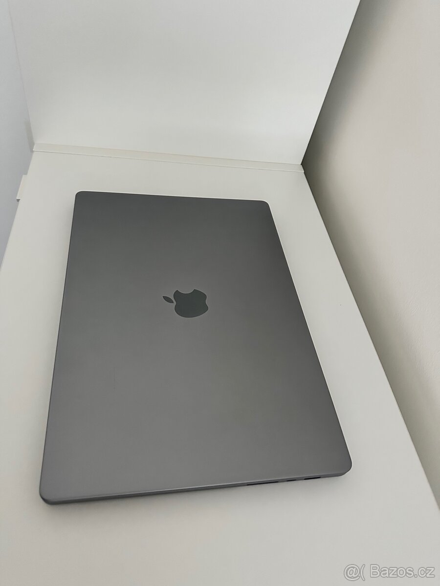 Apple MacBook Pro 16" 2021 (A2485)