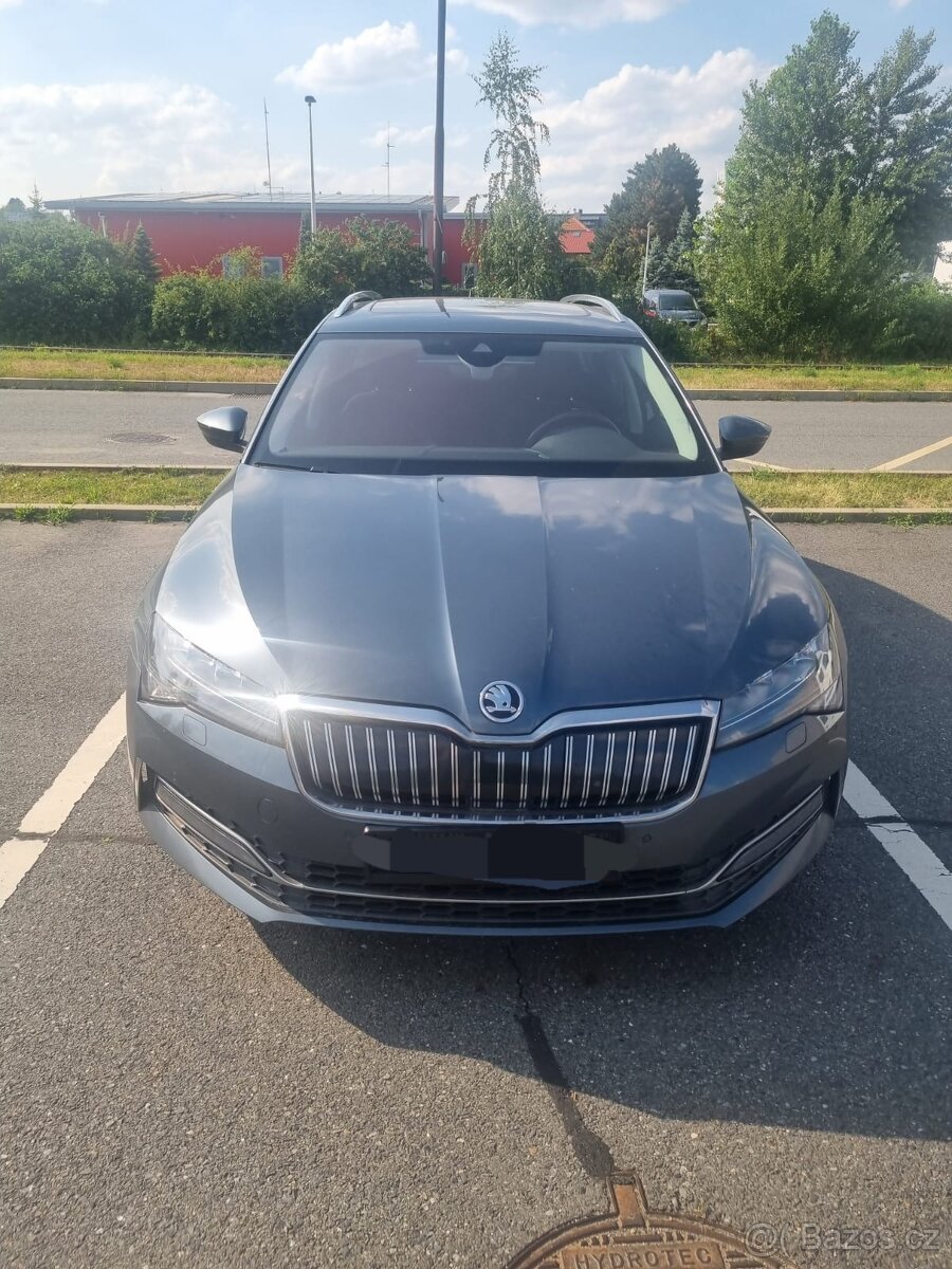 Škoda superb 1.4 hybrid