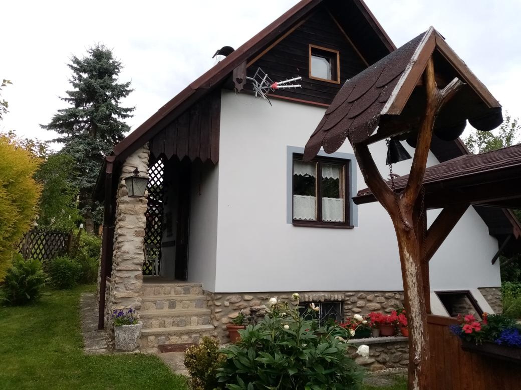Chatka se zahradou ve Volarech