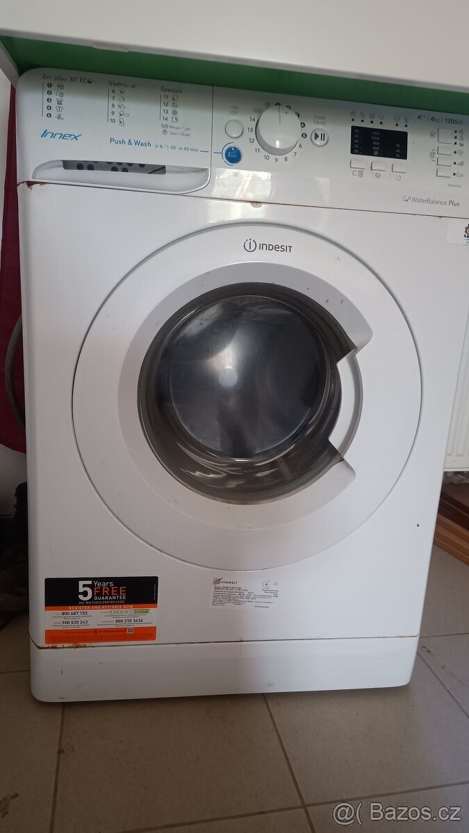 Daruji pračku Indesit - na opravu či díly