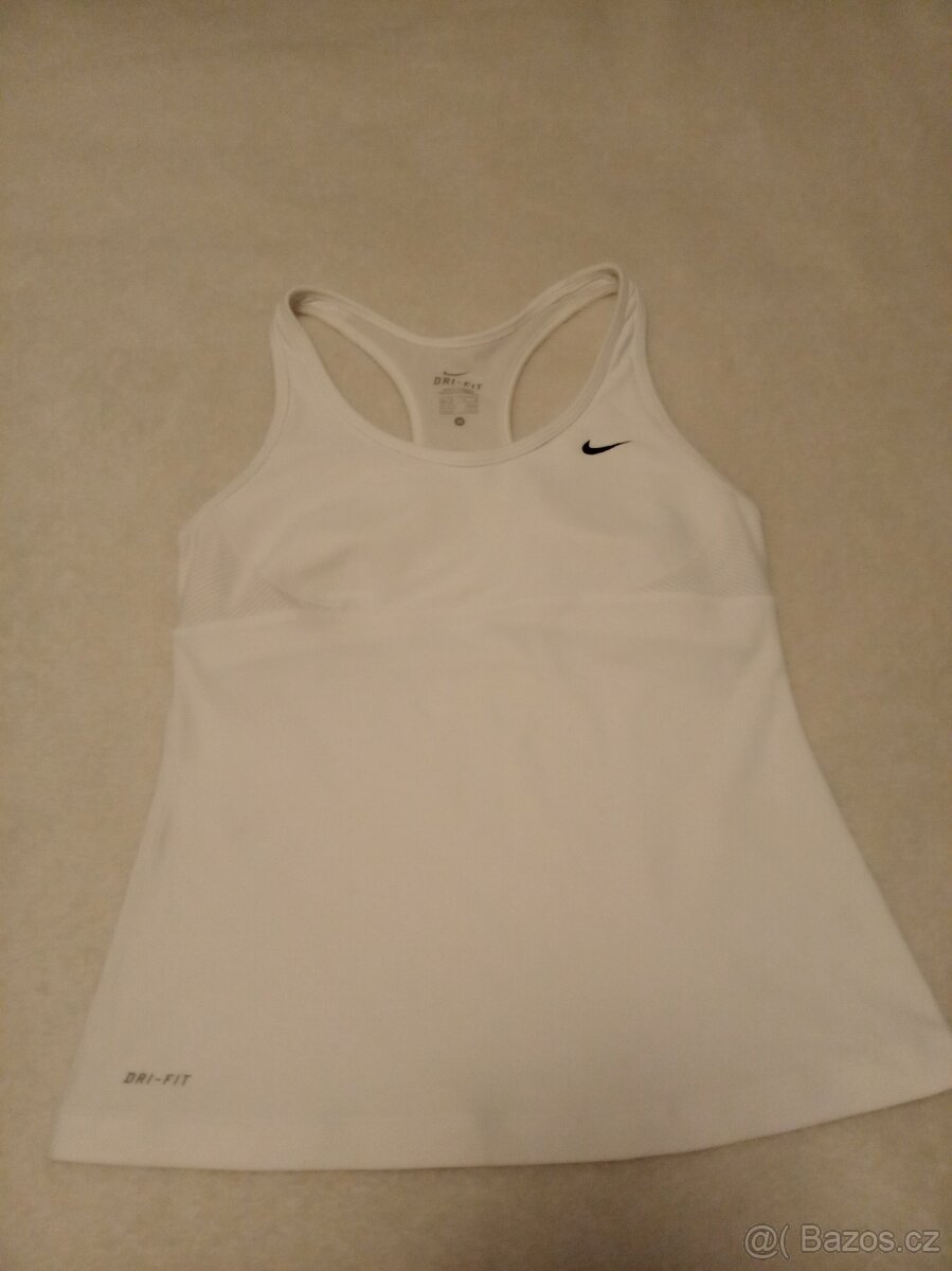 NIKE triko, velikost M