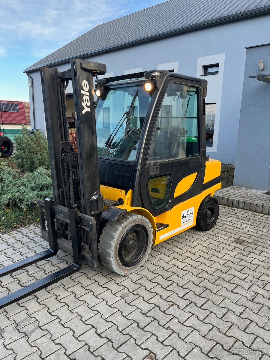 Vysokozdvižný vozík YALE GLP35VX