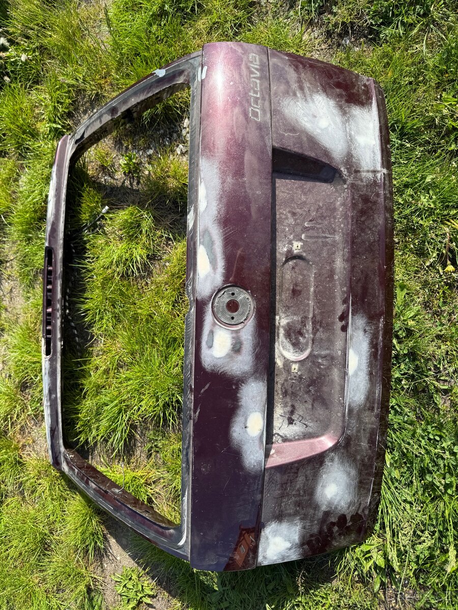 Zadní dveře Škoda Octavia II combi