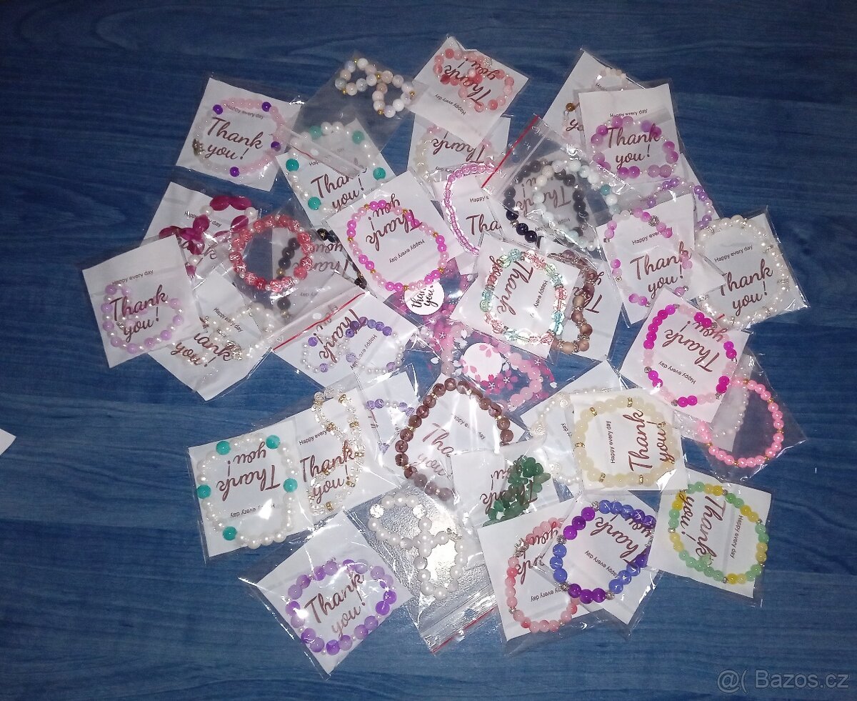 Náramky z korálků