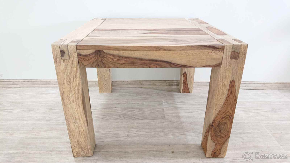 Masivní konferenční stolek sheesham 60x60 cm