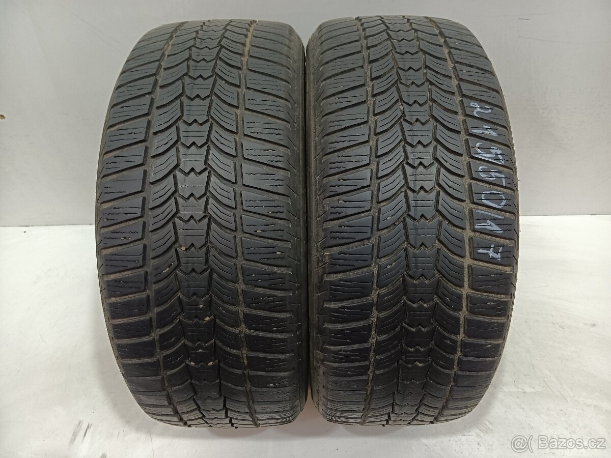 2ks zimní pneu 215/50/17 Sava