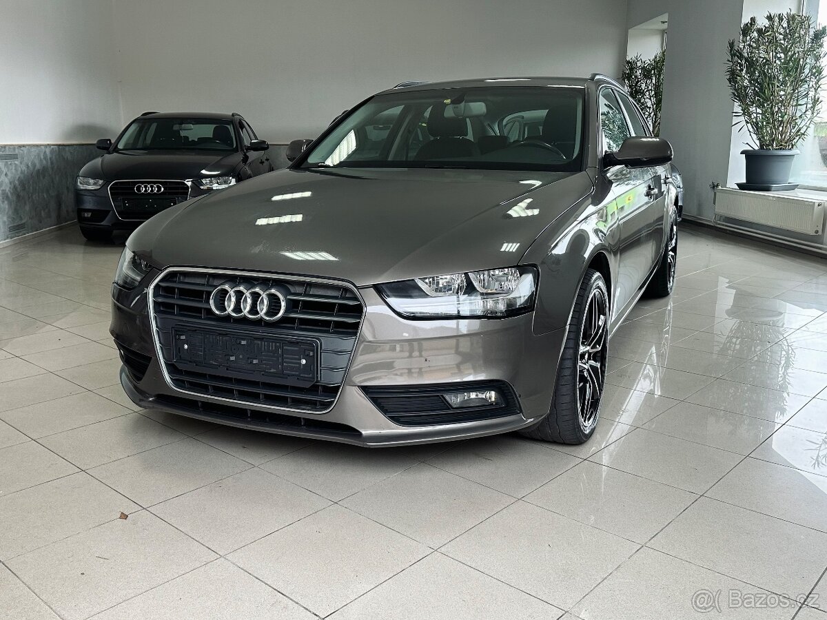 Audi A4 B8 Facelift 2.0TDI 110Kw/Manuál/2014/PERFEKTNÍ STAV