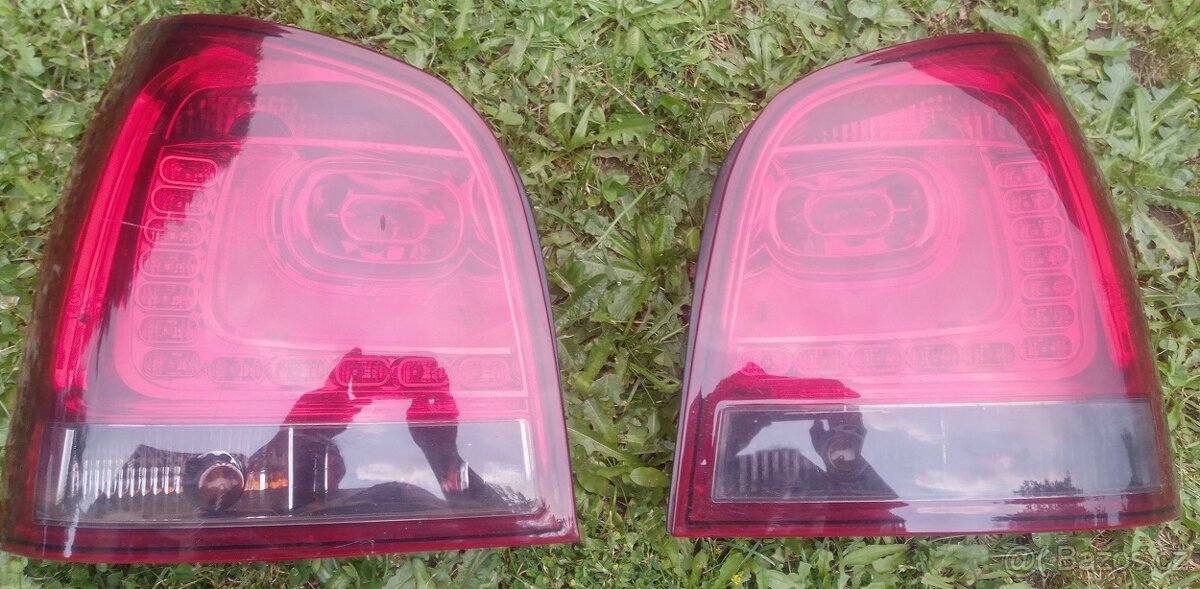 VW Polo 9n zad.led světla.(číst text).