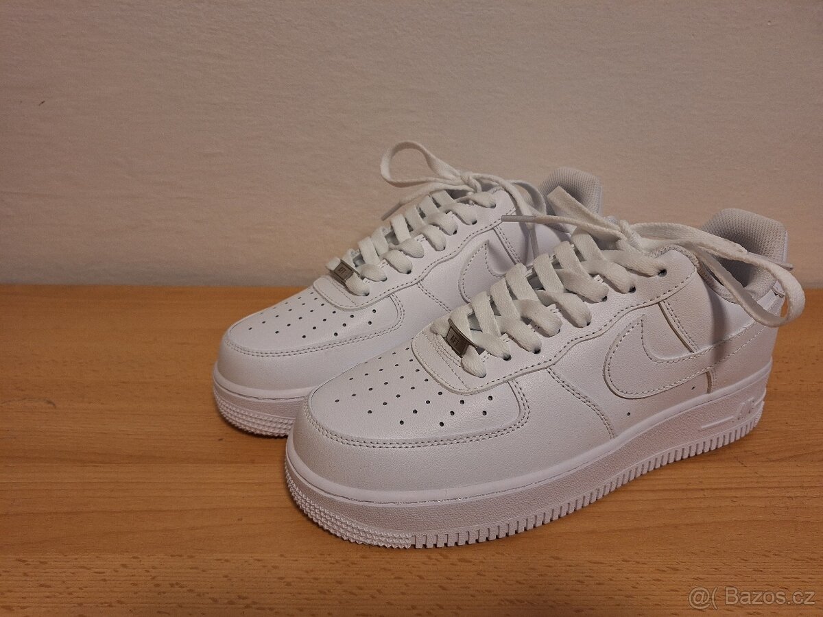 Nike Airforce 1 - Velikost 42 Nové