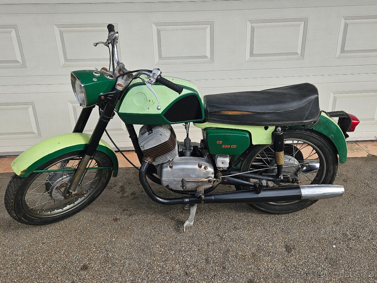 Prodám Čz 250/471