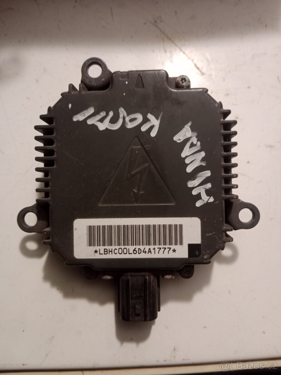 Startér výbojek Honda ,Mazda, Mitsubishi,Nissan...