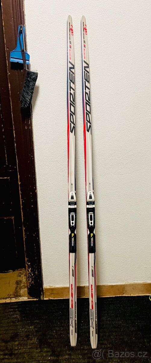 Běžecké lyže Sporten 195cm