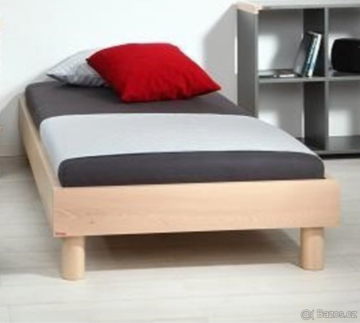 Postele  nocni stolky Gazel