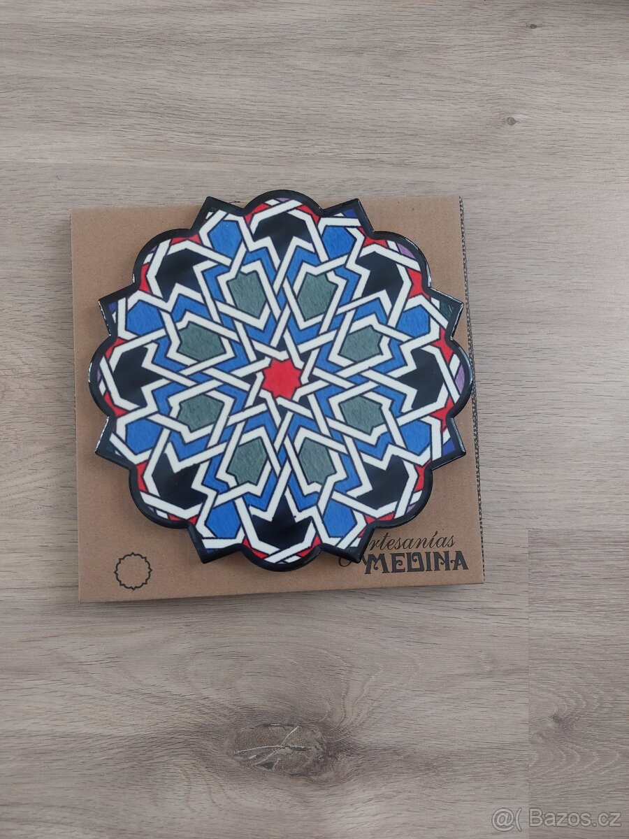 španělská keramika - keramicka podložka např. pod hrnec