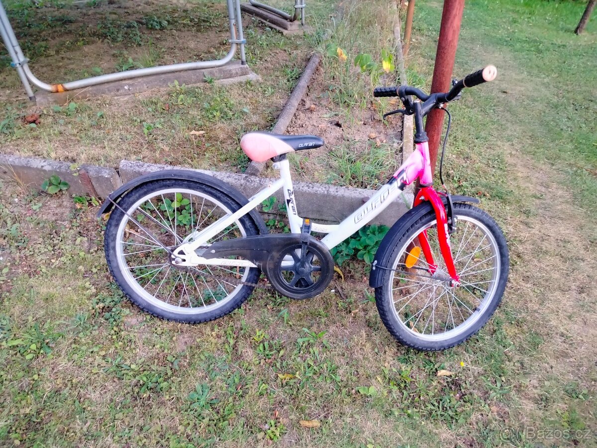 dětské kolo cca od 5 do 8 let