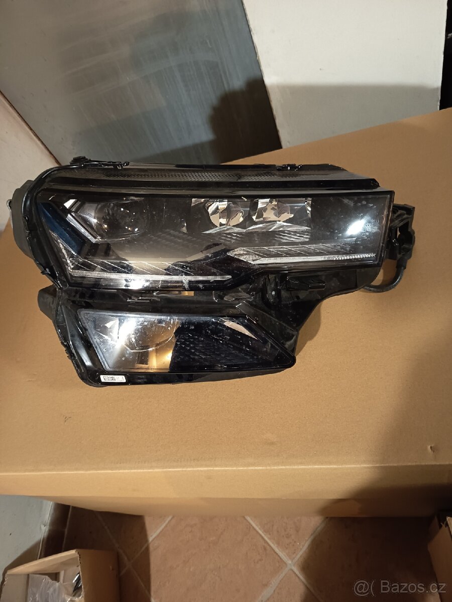 PP světlomet Škoda Karoq face