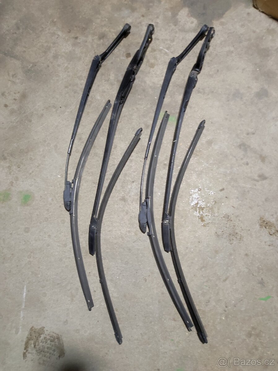 Audi A6 C5 4b přední ramínka stěračů