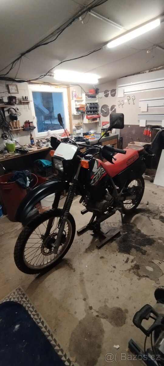 Honda XLR 125