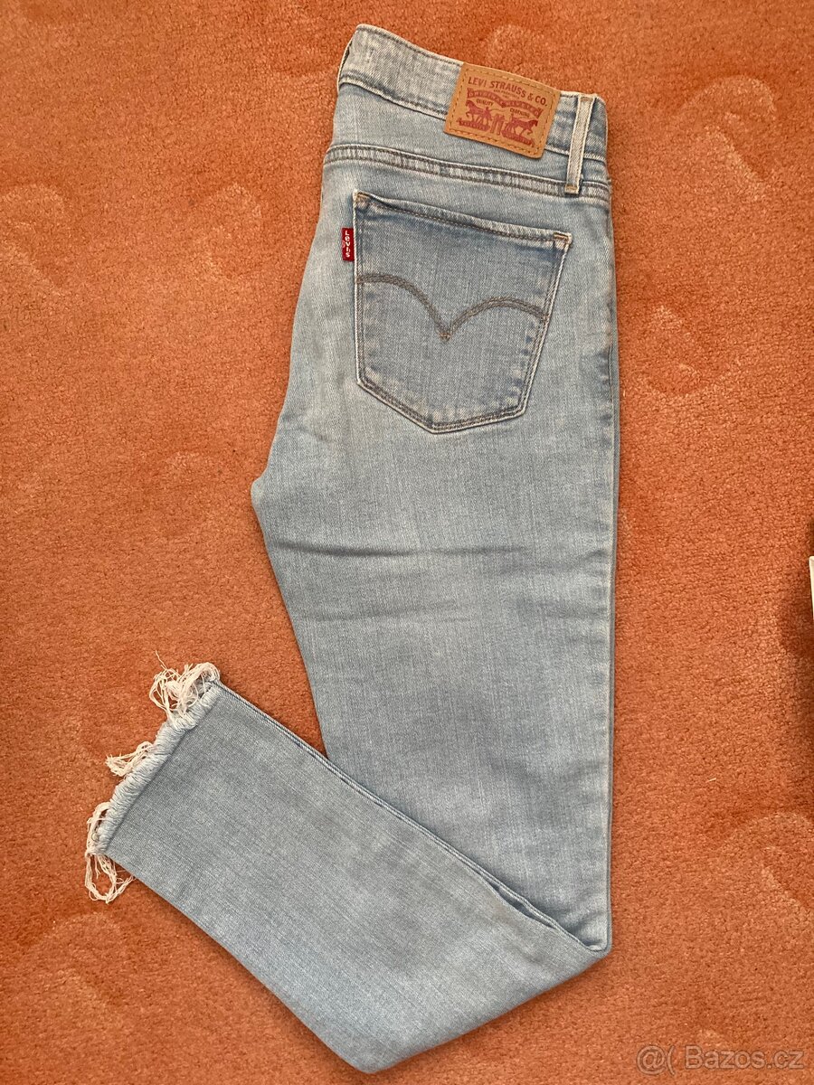 Levis Skinny vel 26