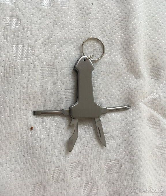 Přívěšek na klíč, nůž, nářadí, šroubovák - NOVÝ
