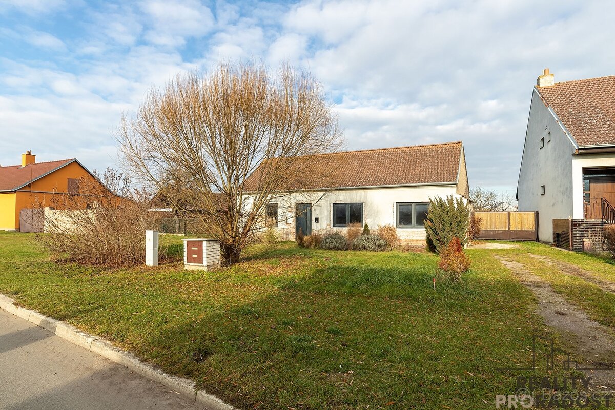 Prodej rodinného domu 219 m², pozemek 1432 m² Troskotovice