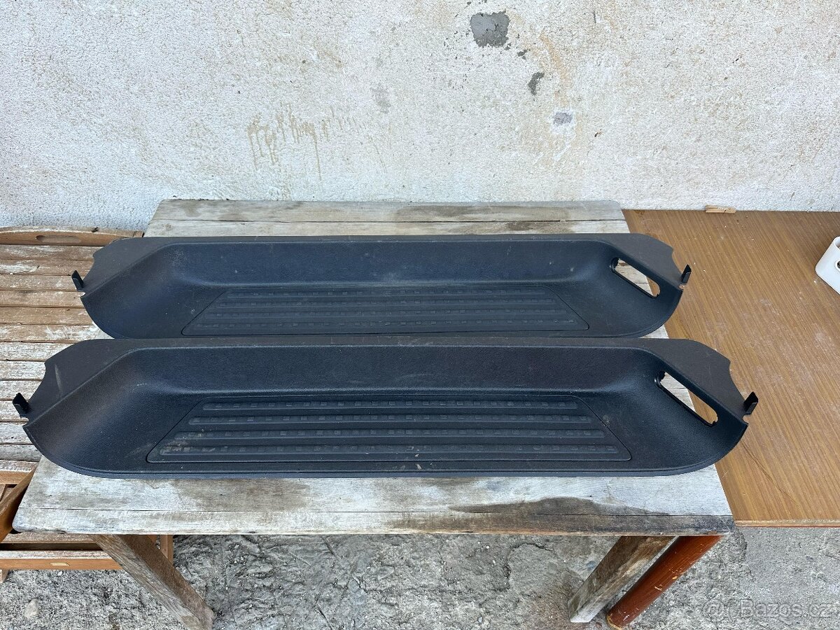 7E58637225A + 7H5863725F stupačky VW transporter T6