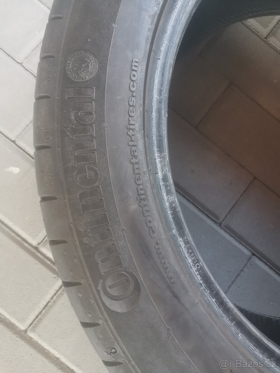 Sada letních pneu CONTINENTAL 235/50 R18 V