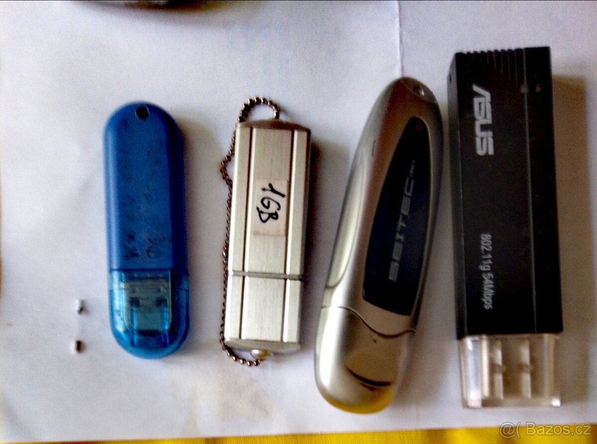 USB FLASH DISKY-14.KUSŮ
