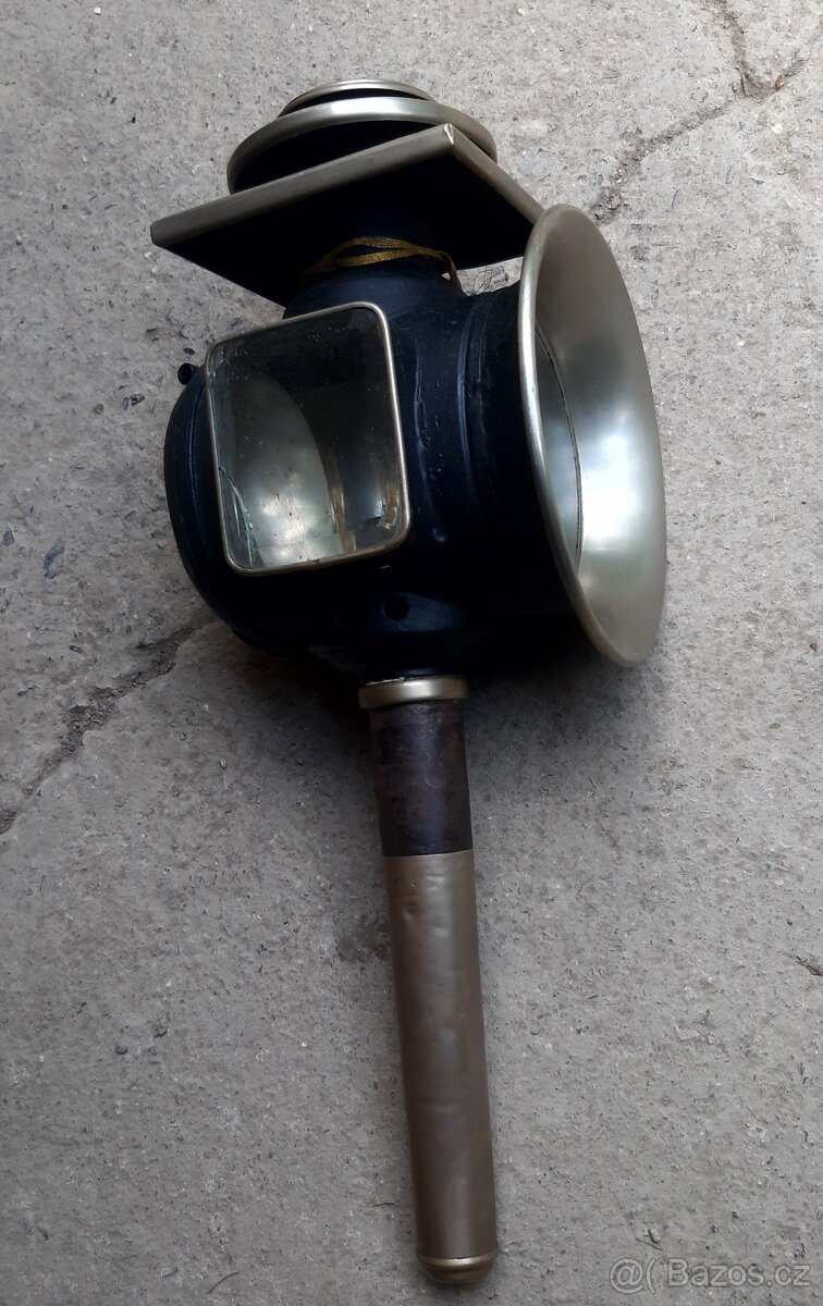 Kočárová lampa