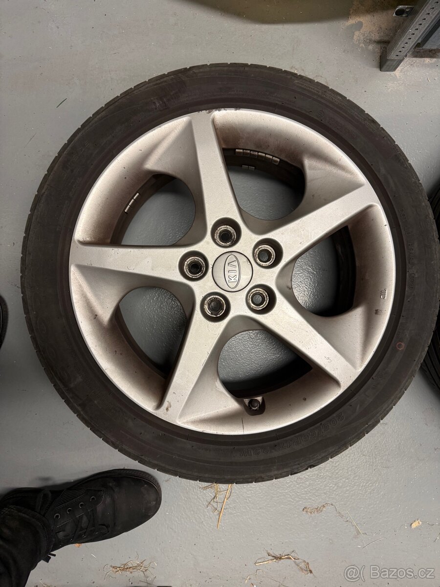 Kola Kia Ceed 205/50R17 7Jx17