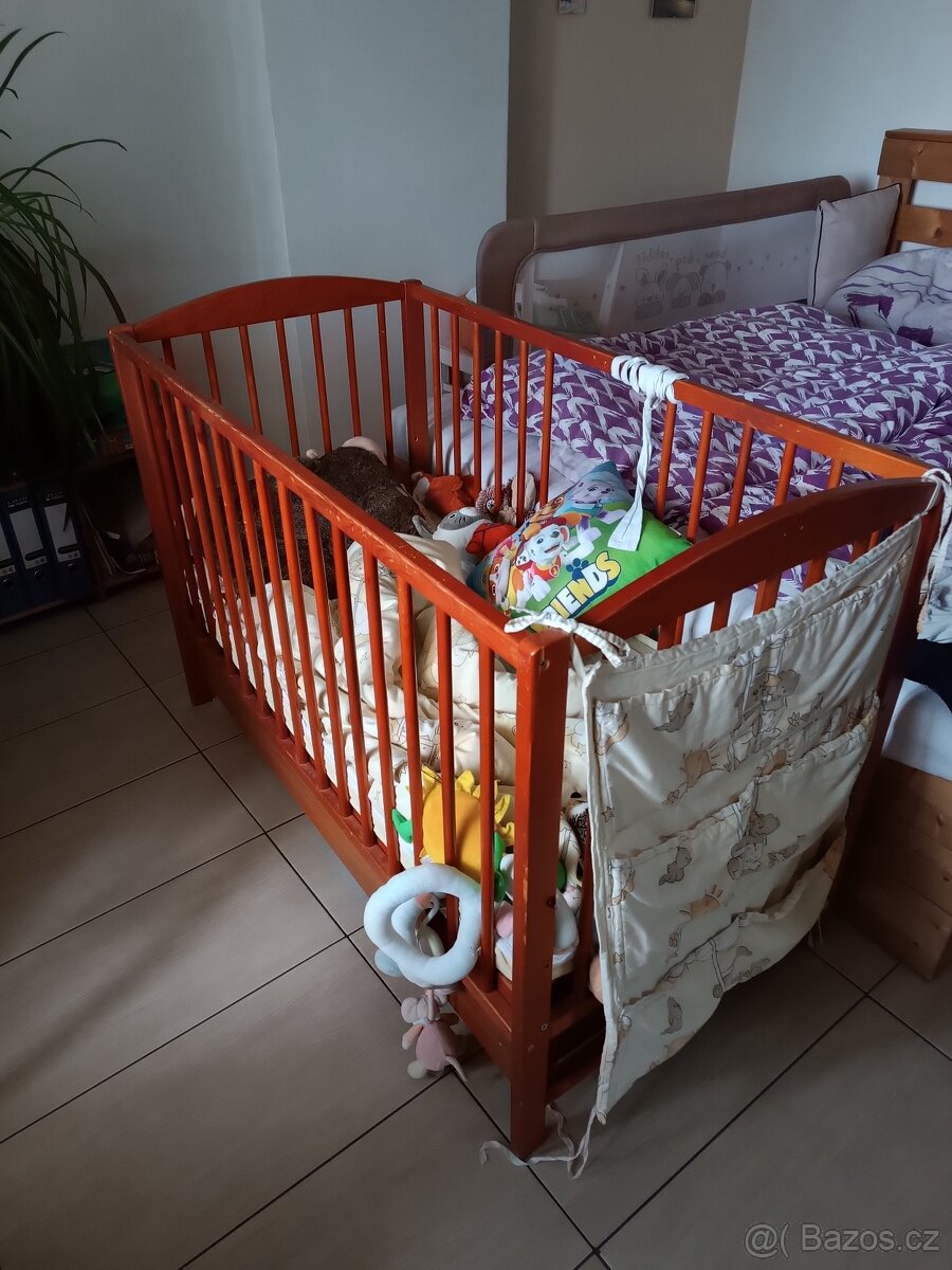 Dětská postýlka 120x60