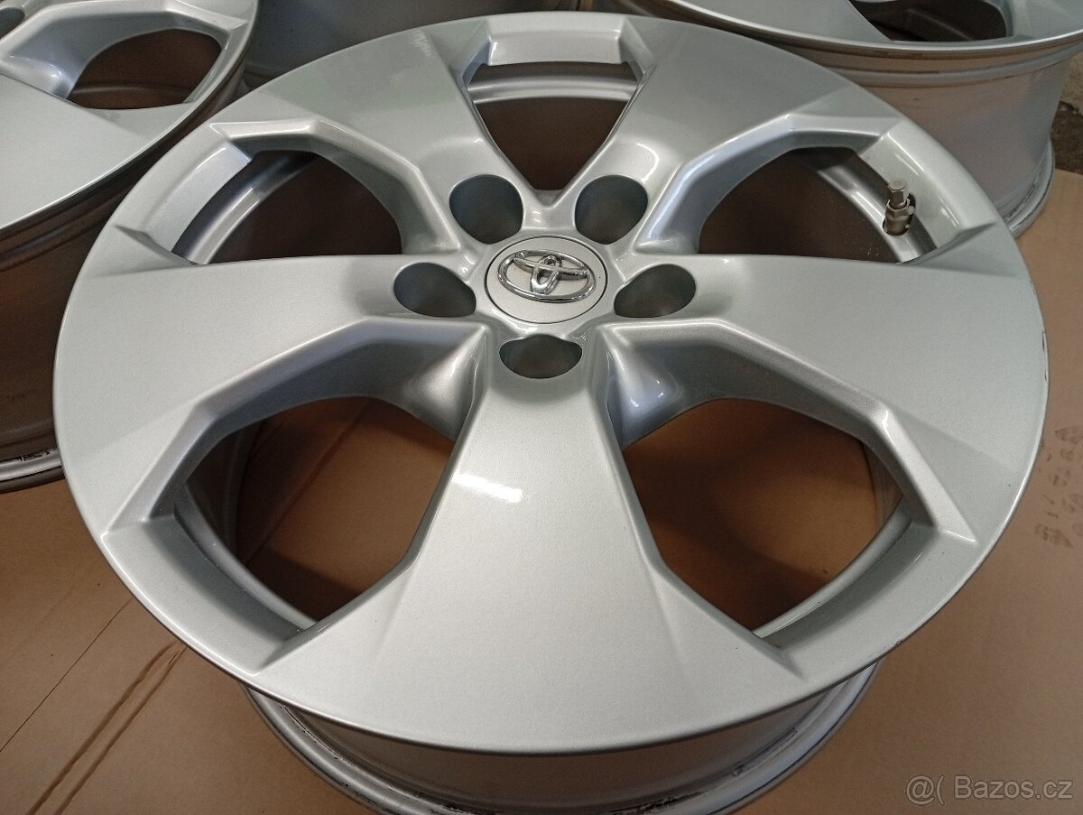 Alu kola Toyota RAV4 5x114,3 r17 originál