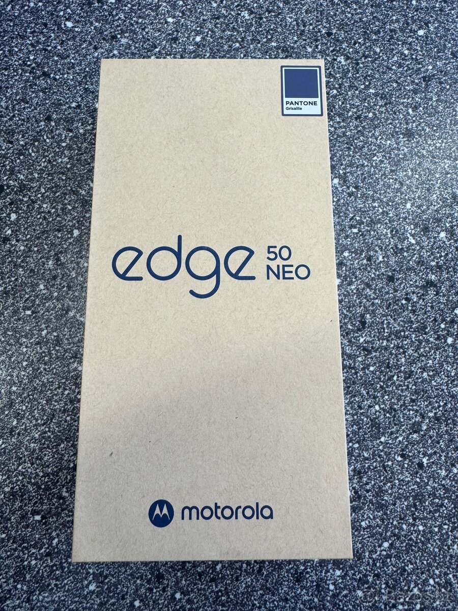 Motorola EDGE 50 NEO 8/256GB Šedý