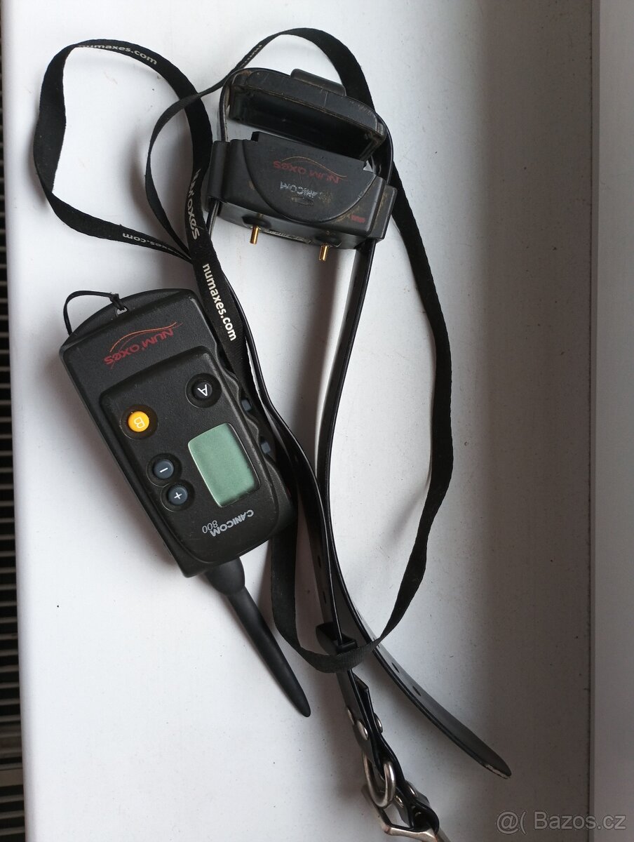 Elektronický výcvikový obojek NUM AXES Canicom 800
