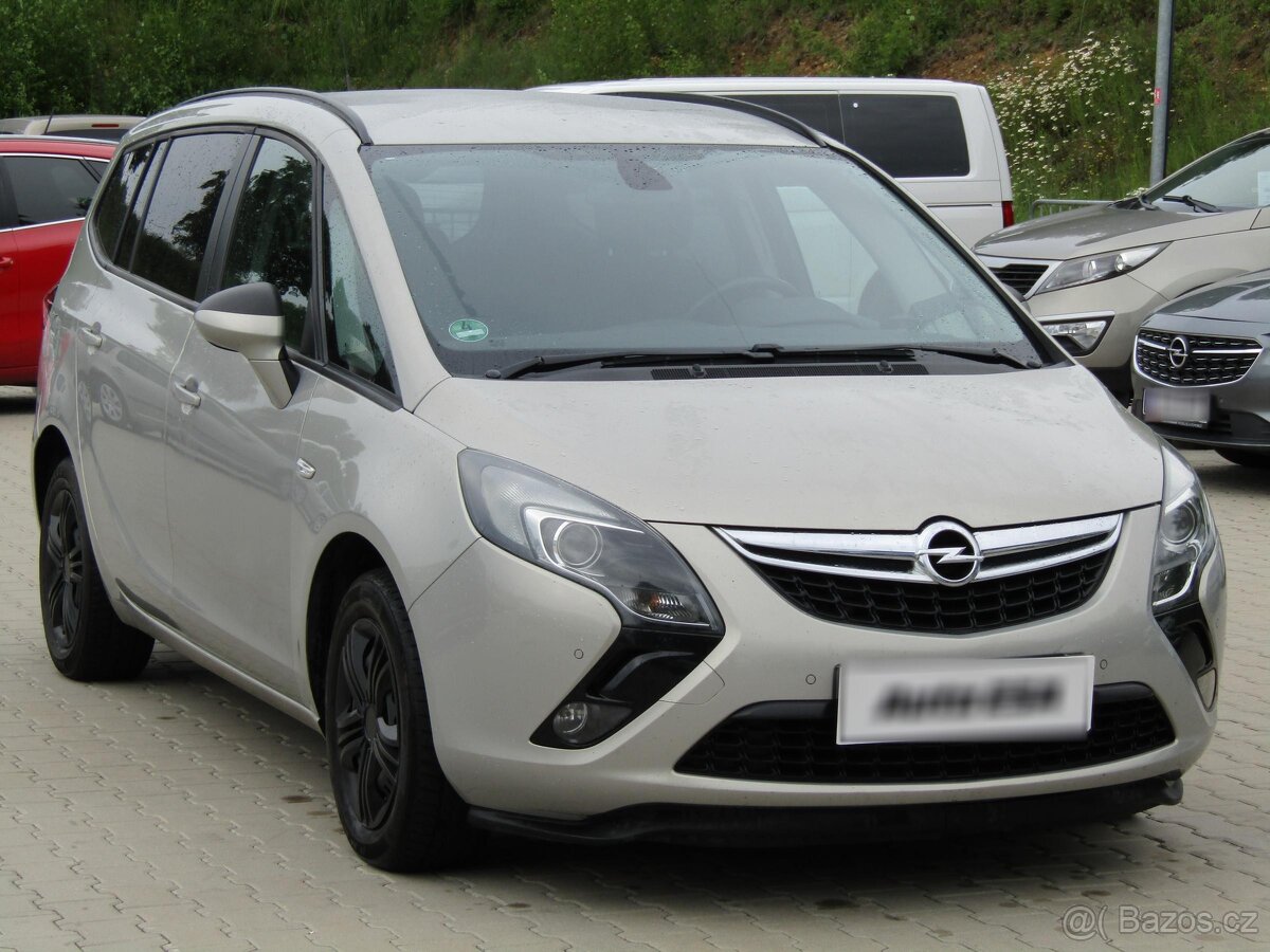 Opel Zafira 2.0CDTi , 81 kW nafta, 2012