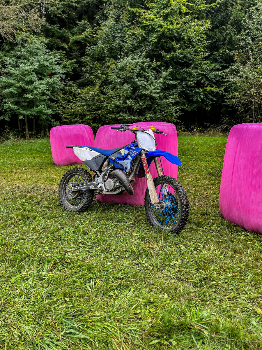 Yamaha YZ 125