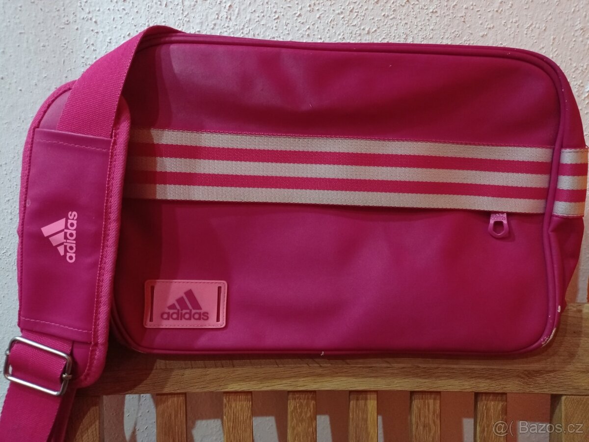 sportovní taška