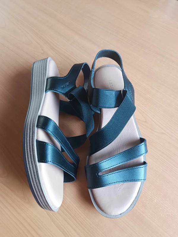 Kožené sandály Lasocki