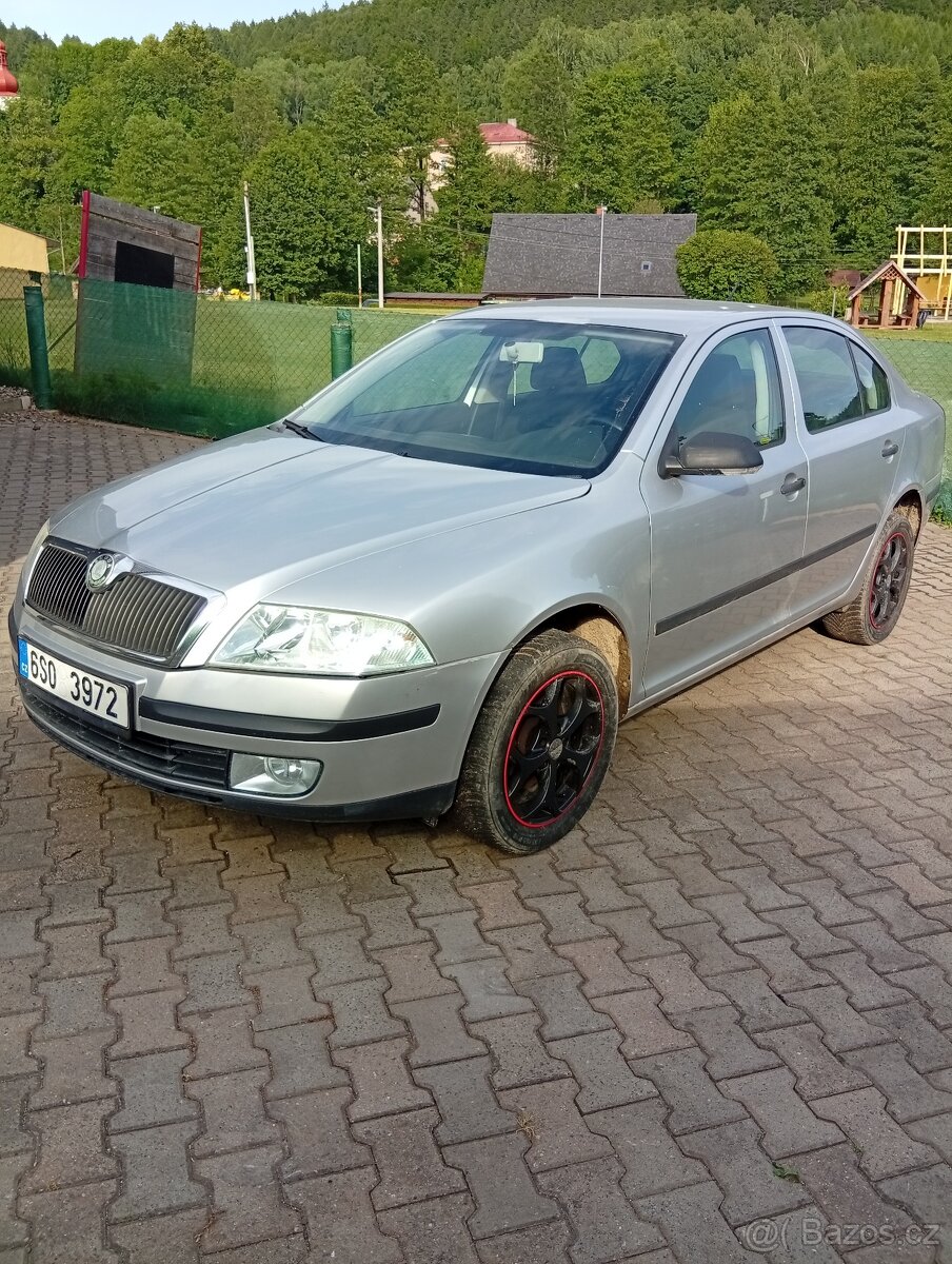 Prodám škoda Octavia 2, 1.6 75 kW, sedan, rok 2008,